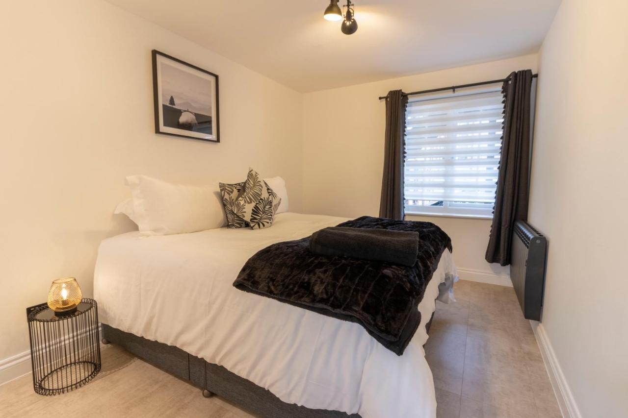 Spacious City Centre Apt Near Cathedral Exeter Kültér fotó
